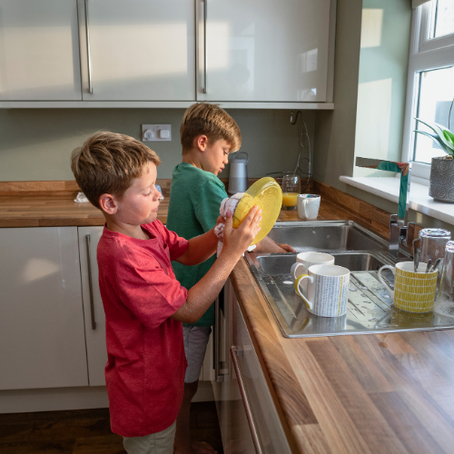 ÇOCUKLARDA SORUMLULUK BİLİNCİ NASIL GELİŞİR? Çocuklar için sorumluluk